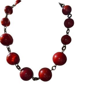 Vintage Women's Red Bakelite Necklace Bead Chain Jewerly Accessory